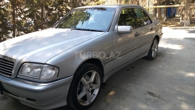 Mercedes C 240 1999, 200,000 km - 2.4 l - Bakı