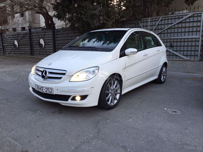 Mercedes B 200 2007, 213,000 km - 2.0 l - Bakı