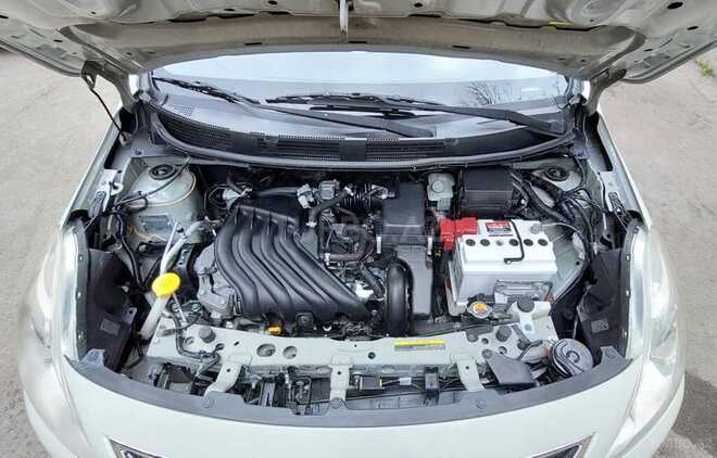 Nissan Sunny 2012, 179,640 km - 1.5 л - Bakı