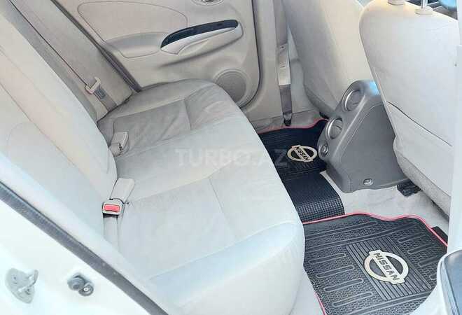 Nissan Sunny 2012, 179,640 km - 1.5 л - Bakı