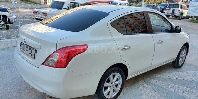 Nissan Sunny 2012, 179,640 km - 1.5 л - Bakı