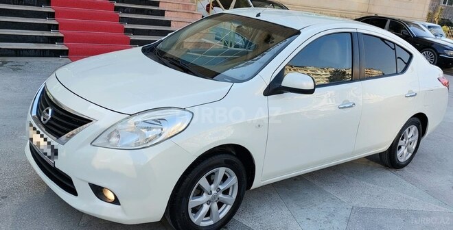 Nissan Sunny 2012, 179,640 km - 1.5 л - Bakı