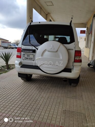 Mitsubishi Pajero io 2000, 220,000 km - 2.0 l - Şirvan