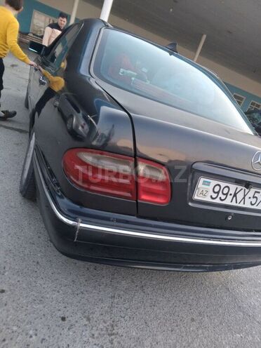 Mercedes E 230 1996, 336,000 km - 2.3 l - Bakı
