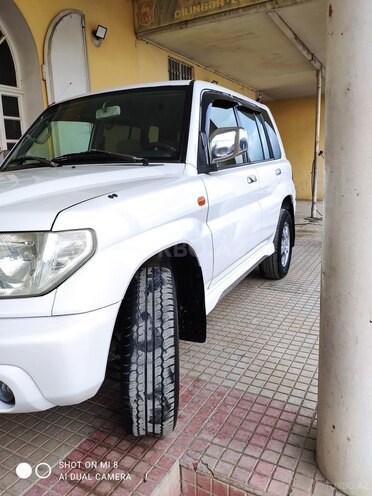 Mitsubishi Pajero io 2000, 220,000 km - 2.0 l - Şirvan
