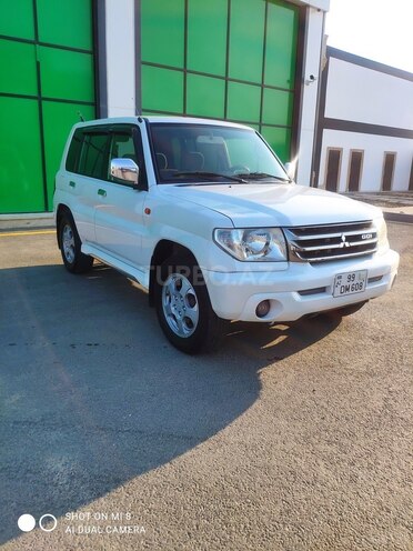 Mitsubishi Pajero io 2000, 220,000 km - 2.0 l - Şirvan