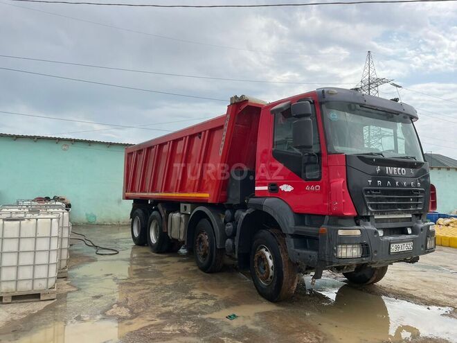 Iveco Trakker 2007, 250,000 km - 13.0 l - Bakı