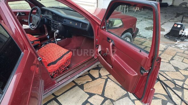 Mercedes 190 1993, 430,000 km - 1.8 л - Mingəçevir