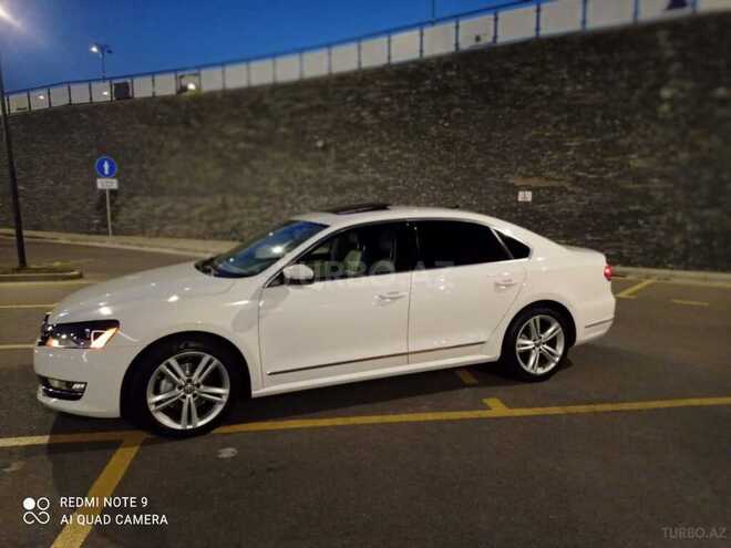 Volkswagen Passat 2015, 88,000 km - 1.8 l - Bakı