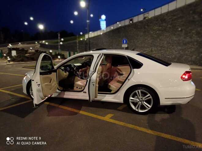 Volkswagen Passat 2015, 88,000 km - 1.8 l - Bakı