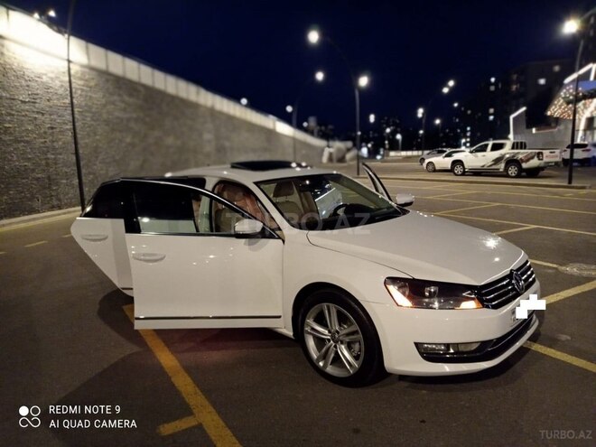 Volkswagen Passat 2015, 88,000 km - 1.8 l - Bakı