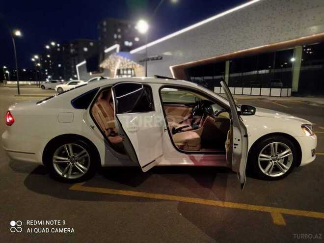 Volkswagen Passat 2015, 88,000 km - 1.8 l - Bakı