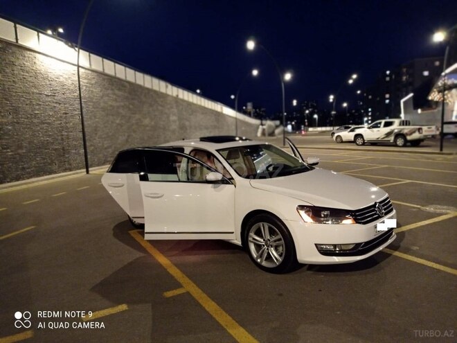 Volkswagen Passat 2015, 88,000 km - 1.8 l - Bakı