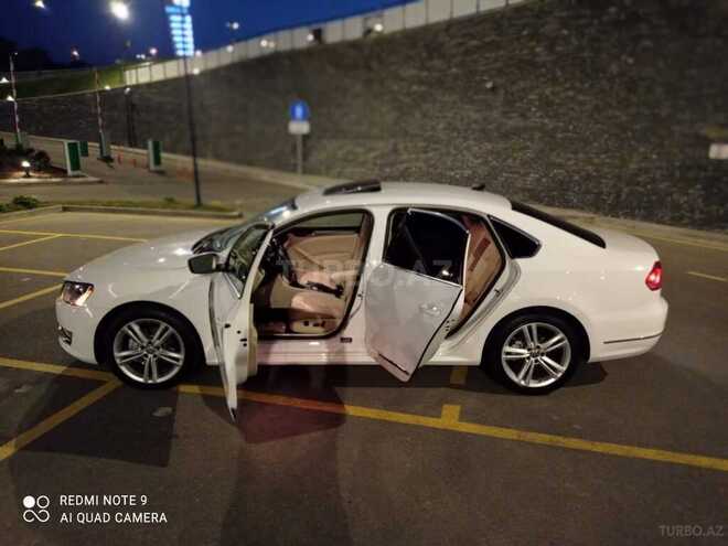 Volkswagen Passat 2015, 88,000 km - 1.8 l - Bakı