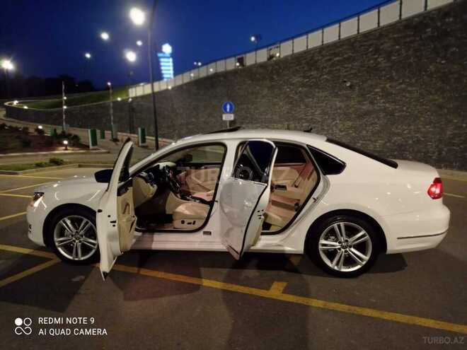 Volkswagen Passat 2015, 88,000 km - 1.8 l - Bakı