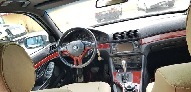 BMW 530 2000, 328,000 km - 3.0 л - Bakı