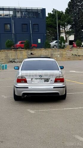 BMW 530 2000, 328,000 km - 3.0 л - Bakı