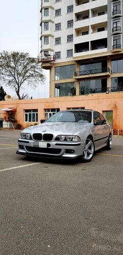 BMW 530 2000, 328,000 km - 3.0 л - Bakı