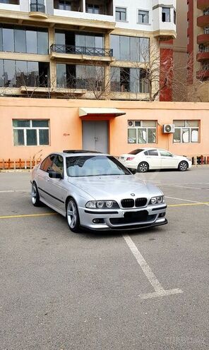 BMW 530 2000, 328,000 km - 3.0 л - Bakı