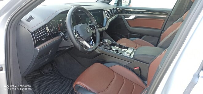 Volkswagen Touareg 2021, 2,200 km - 3.0 l - Bakı