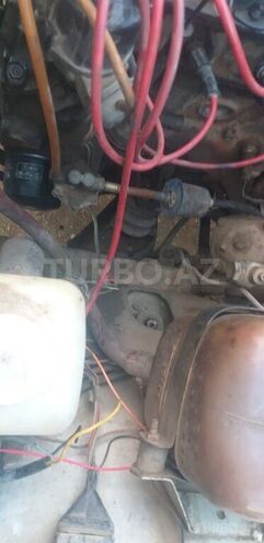 LADA (VAZ) 21011 1975, 250,000 km - 1.3 l - Salyan