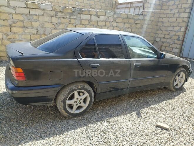 BMW 318 1991, 415,961 km - 1.8 л - Gəncə