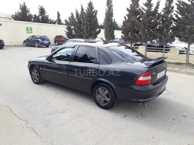 Opel Vectra 1998, 311,385 km - 1.6 л - Sumqayıt