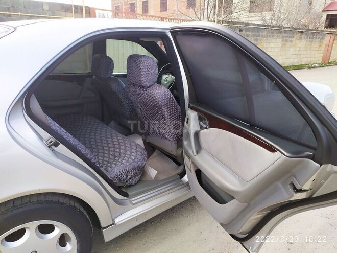 Mercedes E 230 1997, 359,000 km - 2.3 l - Quba