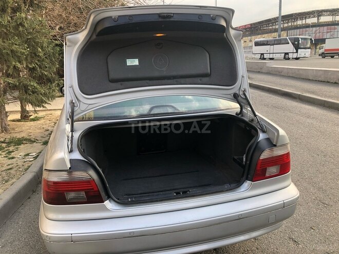 BMW 530 2003, 200,000 km - 3.0 l - Bakı