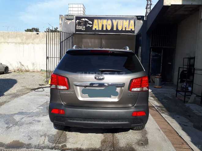 Kia Sorento 2012, 243,000 km - 2.0 l - Bakı
