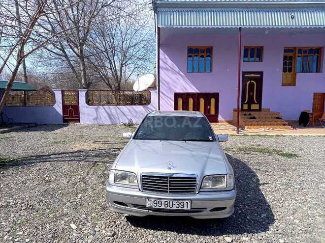 Mercedes C 180 2000, 207,639 km - 1.8 л - Ağcabədi