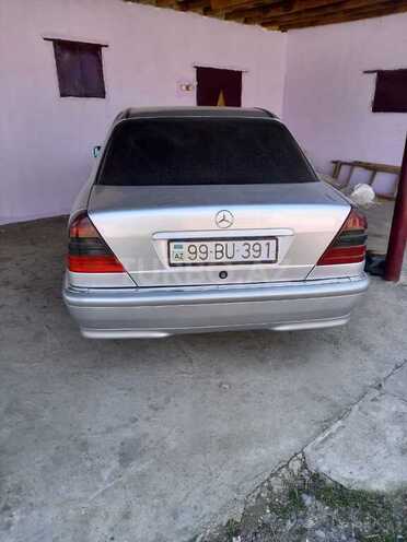 Mercedes C 180 2000, 207,639 km - 1.8 л - Ağcabədi
