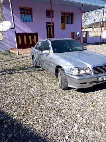 Mercedes C 180 2000, 207,639 km - 1.8 л - Ağcabədi
