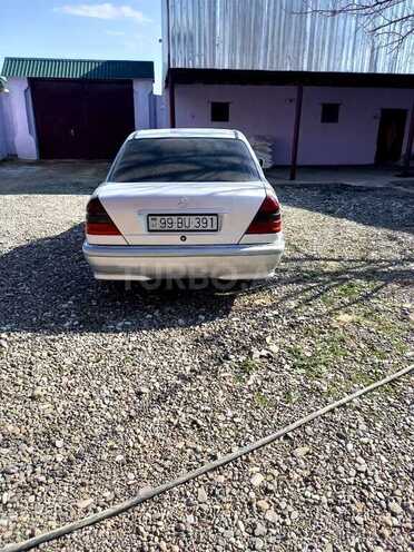Mercedes C 180 2000, 207,639 km - 1.8 л - Ağcabədi