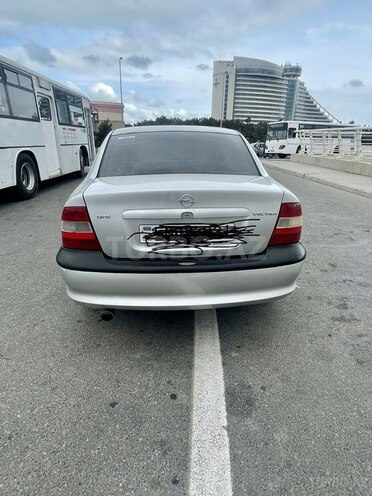 Opel Vectra 1997, 233,900 km - 1.8 l - Bakı