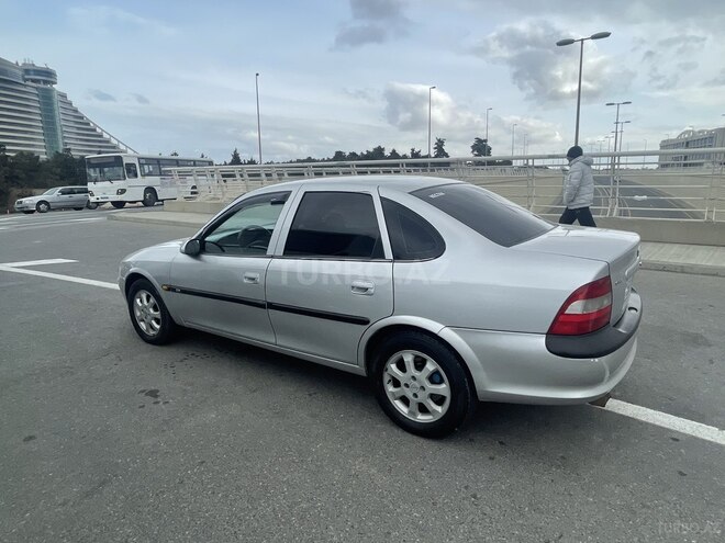 Opel Vectra 1997, 233,900 km - 1.8 l - Bakı