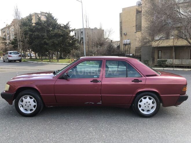 Mercedes 190 1992, 322,400 km - 1.8 l - Bakı