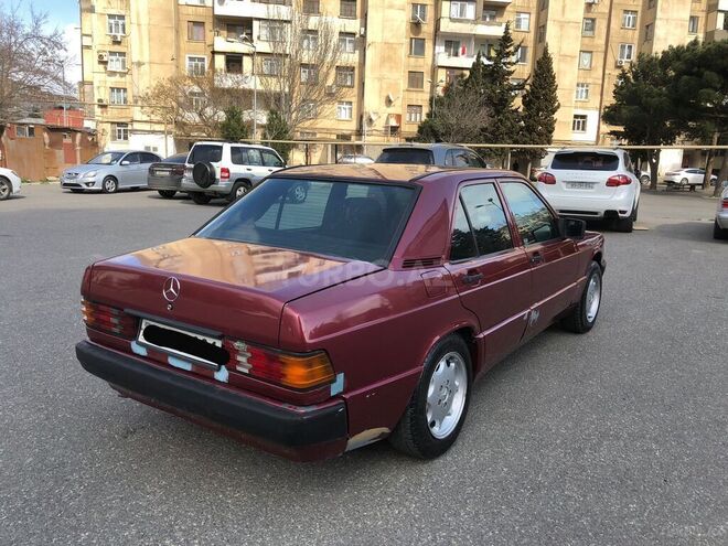 Mercedes 190 1992, 322,400 km - 1.8 l - Bakı