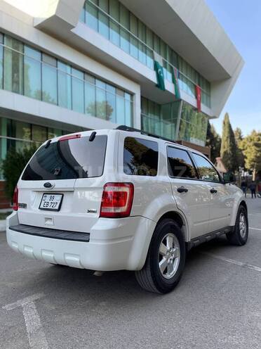 Ford Escape 2009, 260,714 km - 3.0 л - Tovuz