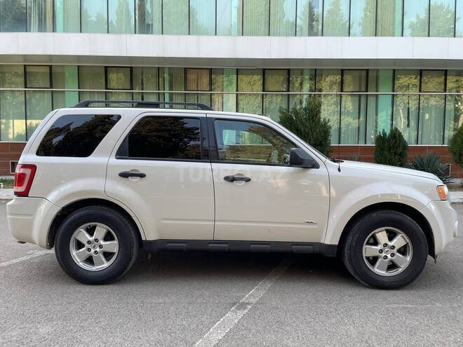 Ford Escape 2009, 260,714 km - 3.0 л - Tovuz