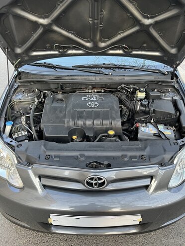Toyota Corolla 2006, 146,000 km - 1.4 l - Bakı
