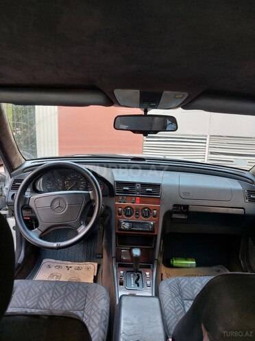 Mercedes C 220 1995, 40,000 km - 2.2 l - Bakı