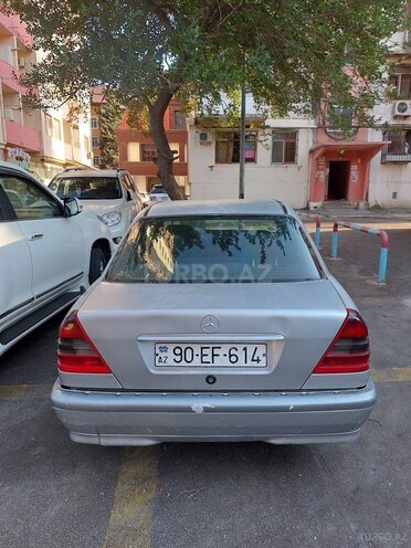 Mercedes C 220 1995, 40,000 km - 2.2 l - Bakı