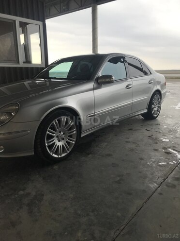 Mercedes E 240 2002, 303,000 km - 2.4 l - Şirvan