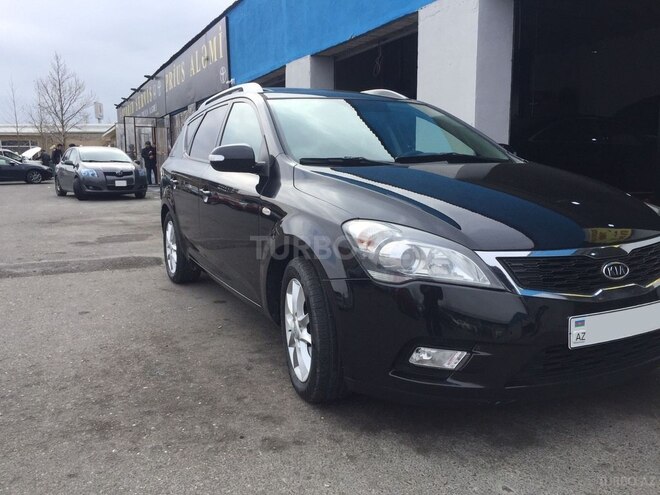 Kia Ceed 2009, 196,000 km - 1.6 l - Bakı