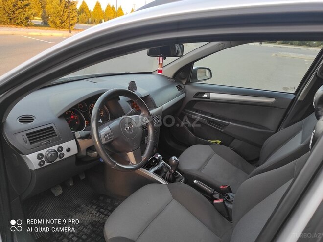 Opel Astra 2006, 184,000 km - 1.3 l - Bakı