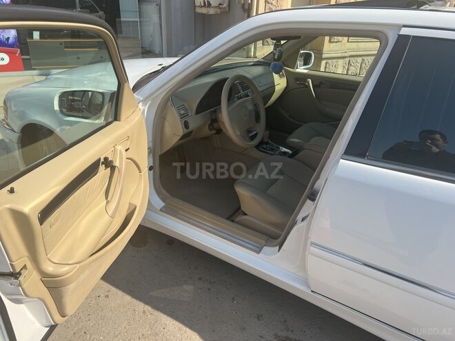 Mercedes C 230 1999, 395,000 km - 2.3 л - Sabirabad