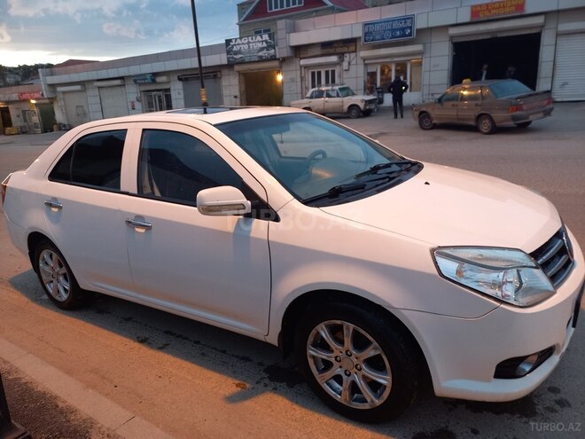 Geely MK 2012, 280,000 km - 1.5 l - Şamaxı