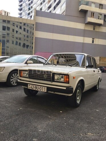 LADA (VAZ) 2107 2011, 92,000 km - 1.6 l - Salyan