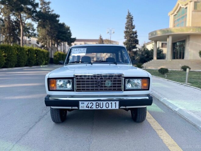 LADA (VAZ) 2107 2011, 92,000 km - 1.6 l - Salyan